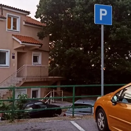Appartaments Lion Apartament