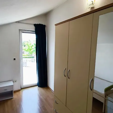 Apartament Appartaments Lion Marinici (Primorsko-Goranska)