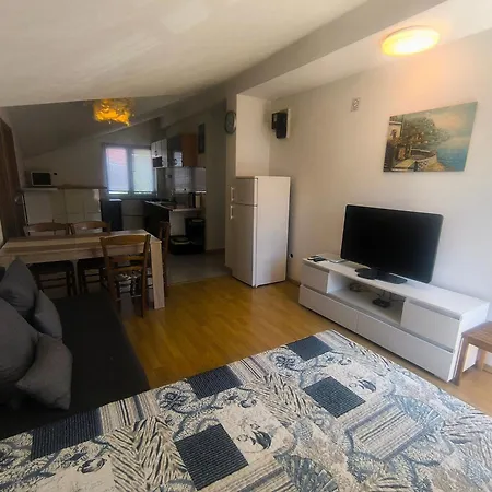 Appartaments Lion Apartamento *